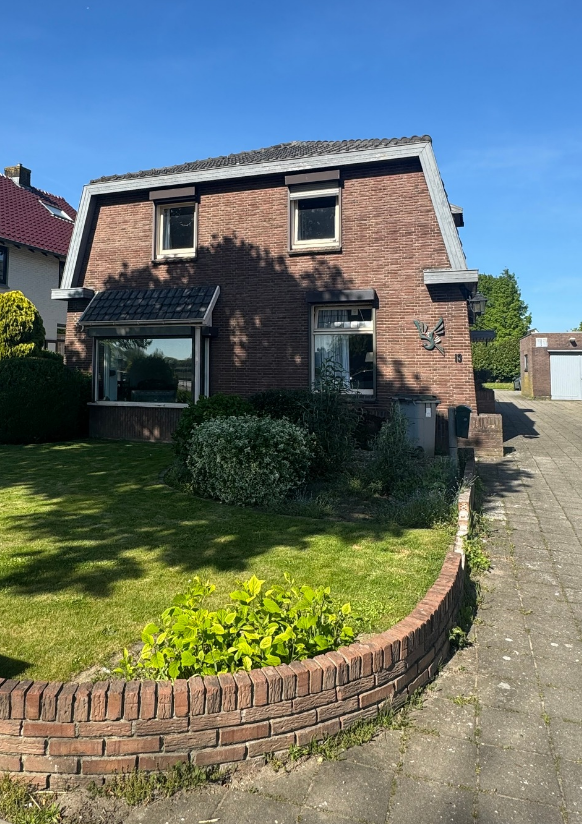 Voorzijde locatie Angeren